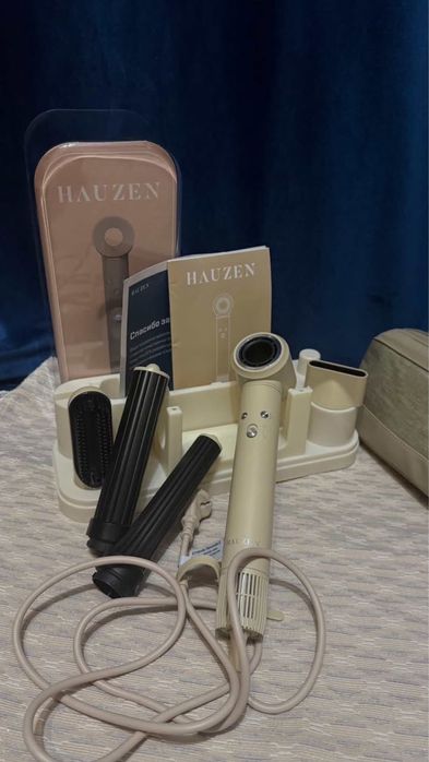 Фен для волос Hauzen