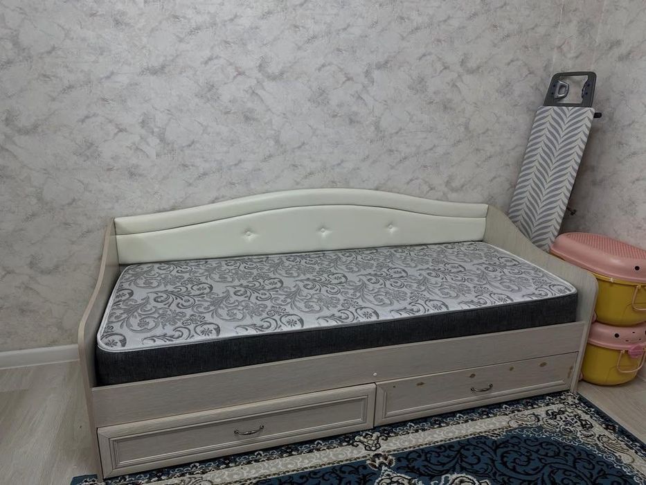 Кровать односпалка