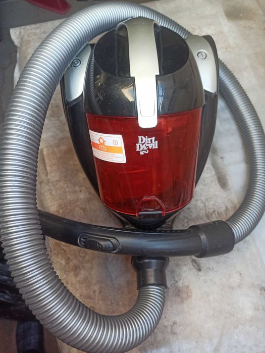 Dirt devil с хепа филтър
