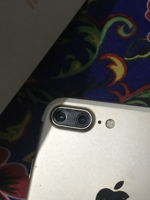 Iphone 7 plus на запчасти