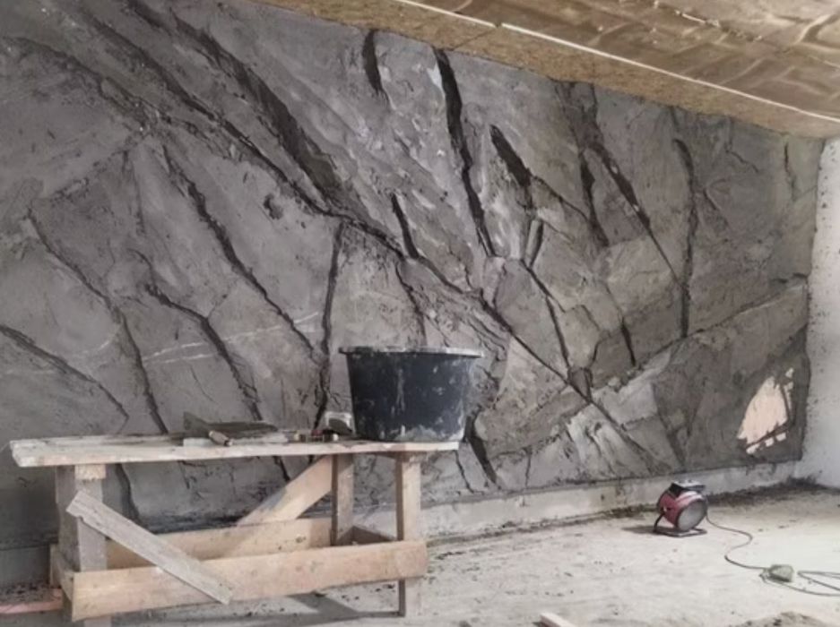 Amenajări interioare și exterioare .