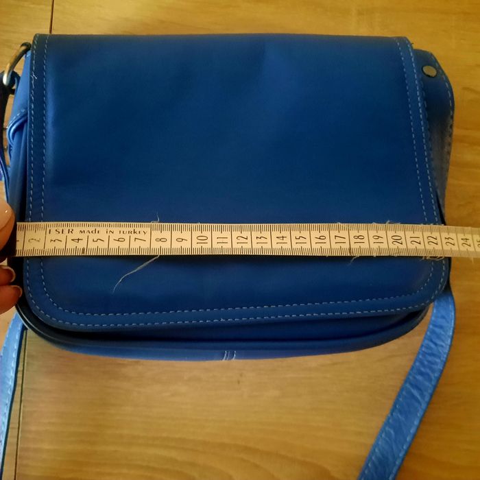 Кожена дамска чанта