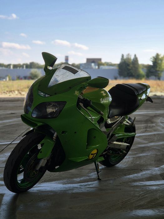 Kawasaki ZX12-R ediția 2000 Nelimitat