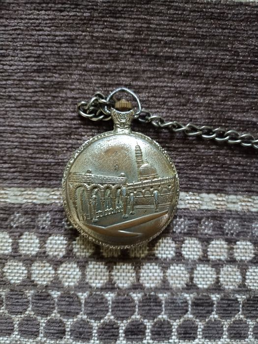 Продам часы, советский