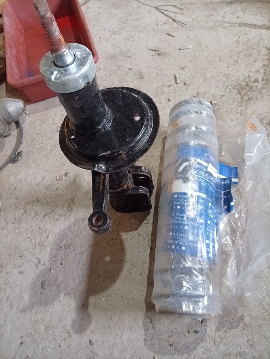 Стойка пружина ваз