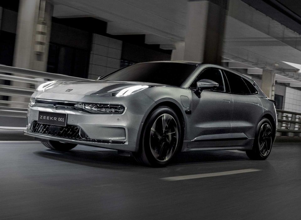 Zeekr 001 WRWD 750 km nasiya savdoga