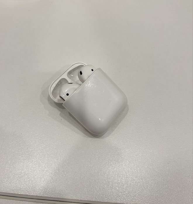 Продам оригинальные аирподс