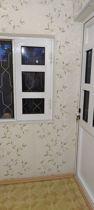 Коттедж угловой продается