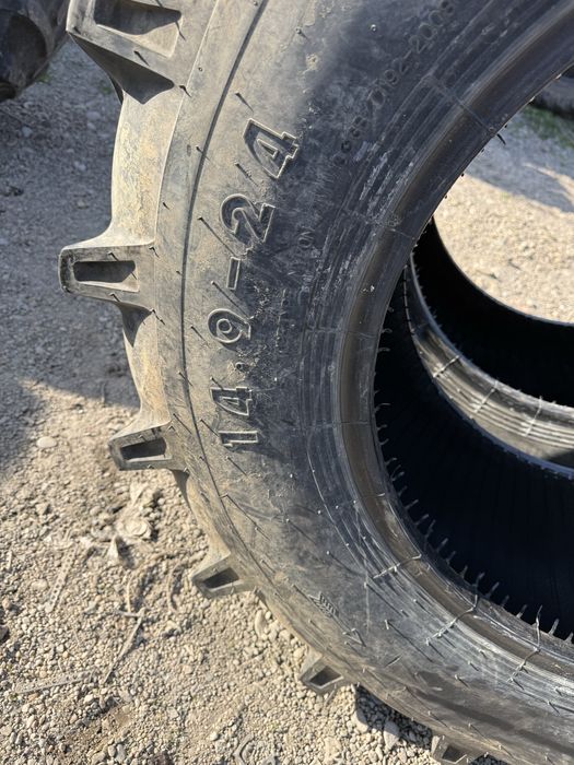 14,9r24 armor tractor