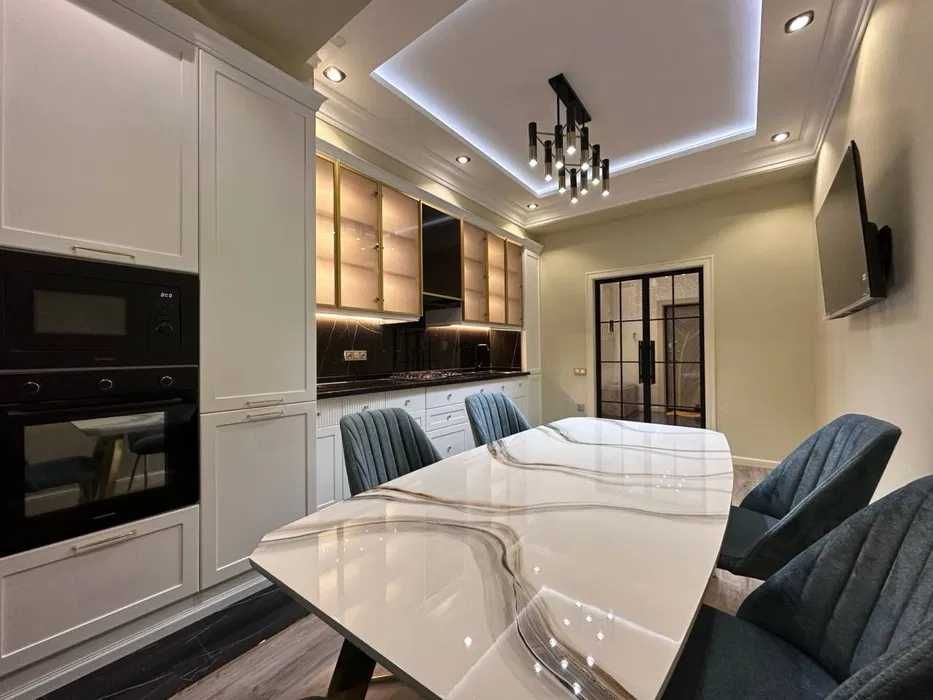 Ул, Тараса Шевченко-Новостройка! Сдается новая квартира в центре!