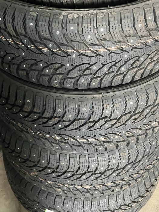 265/60/18 Nokian tyres шип