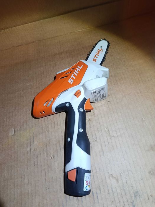 Mini Drujba fierastrau craci pomi STIHL GTA 26  la 10 cm cu acumulator