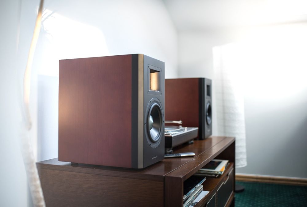 Edifier airpulse A200 — как новые, включались 1 раз, цена окончательна