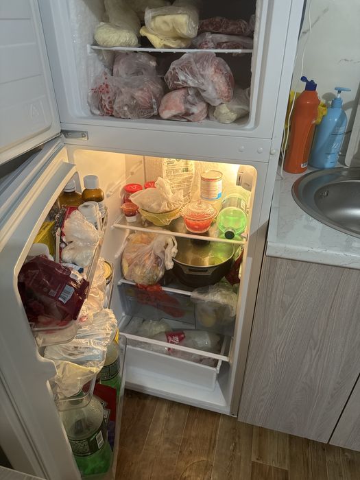 Продам срочно холодильник