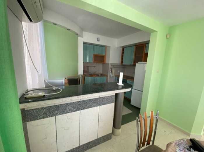 Дава се под наем Тристаен апартамент в София, Център - 126 кв.м за 1200 € - Снимка #1