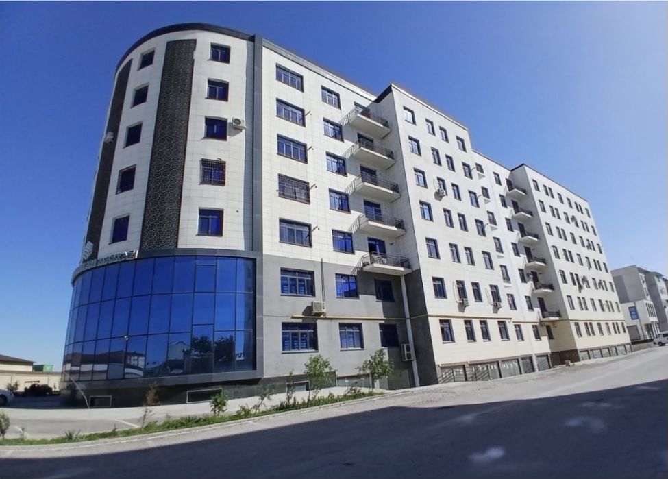 Gijduvon shaharda 7 etajlik Dom Adliyani Domi
