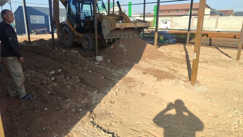 Услуги экскаватор 3 в 1,работаем круглосуточно