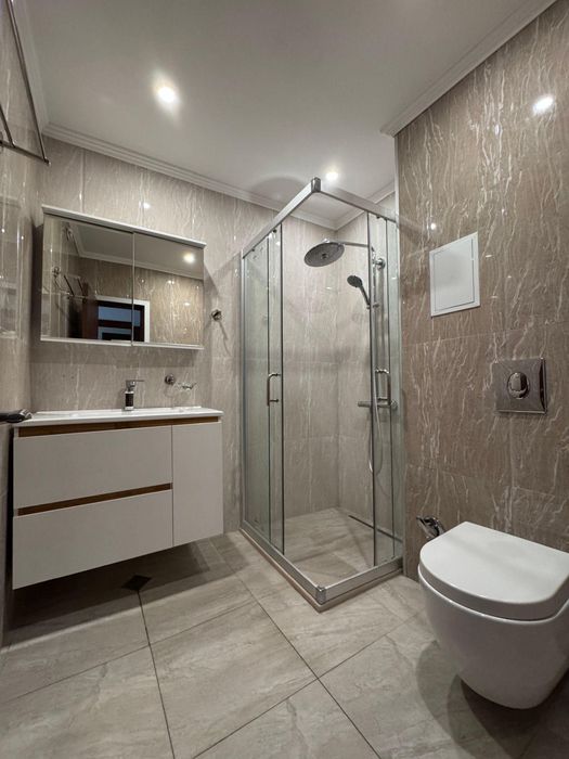 Дава се под наем Тристаен апартамент в Пловдив, Мараша - 120 кв.м за 847.62 € - Снимка #9