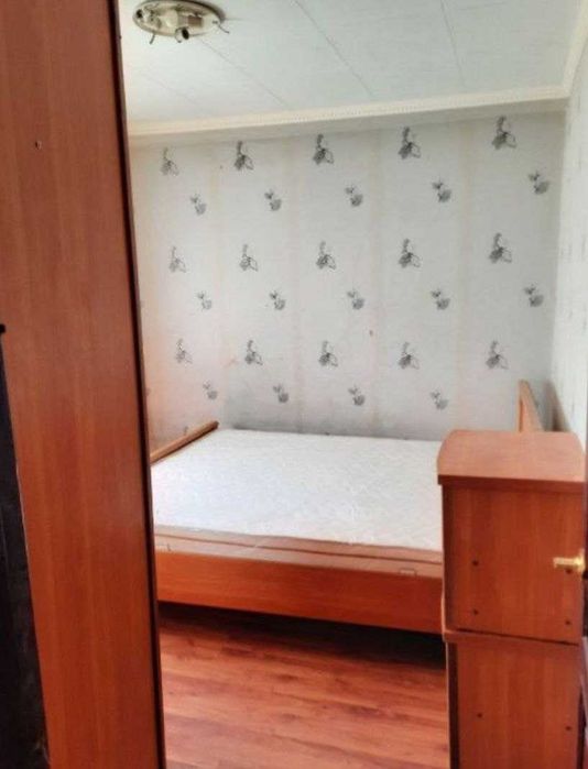 3/3/4 Ялангач Среднее состояние 65м2 Балкон 2х6 Кирпич