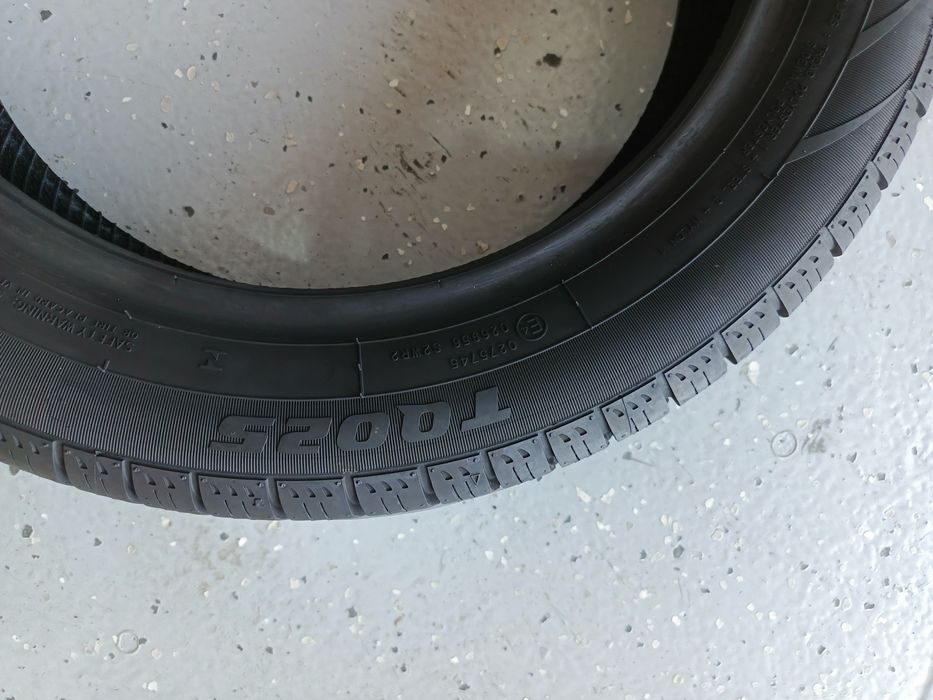 175.55.15 Spate 145.65.15 Fata All Season Second-hand