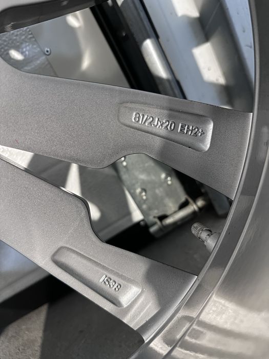 Оригинални 20 цола джанти Style 680M BMW X3 F25 X4 F26 с летни гуми