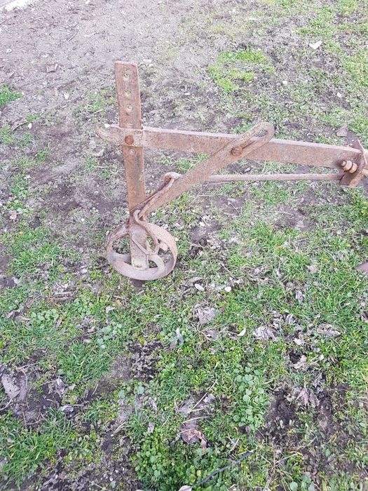 Prasitoare veche pentru cal