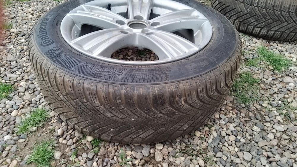 Cauciucuri de vanzare