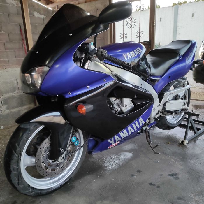 Продавам мотор YAMAHA