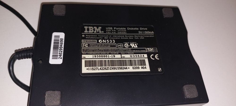 портативный дисковод ibm diskett