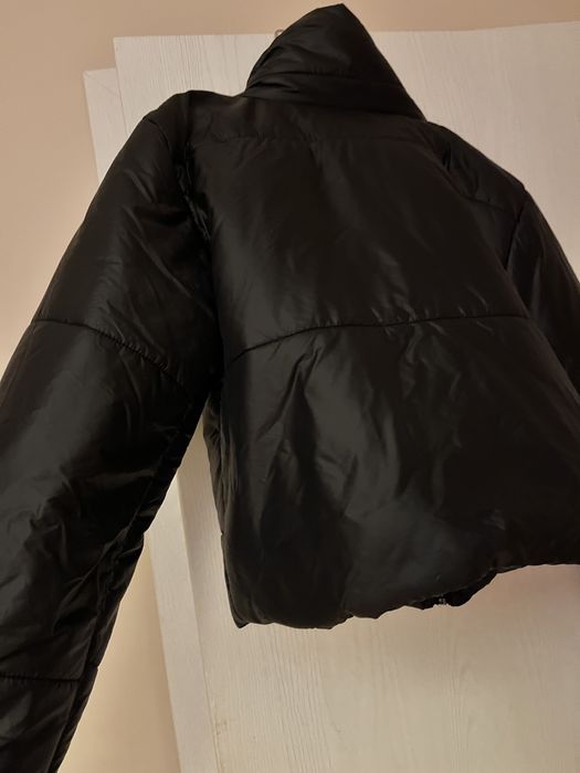 Дамска къса пухенка