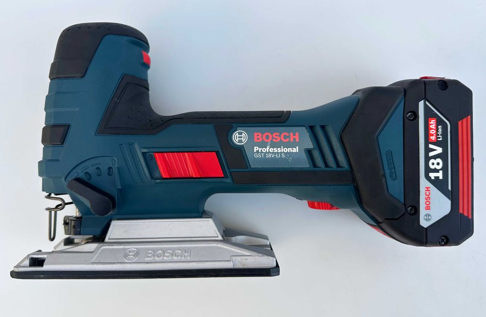 BOSCH GST 18V-Li S - Aкумулаторен прободен трион като нов!
