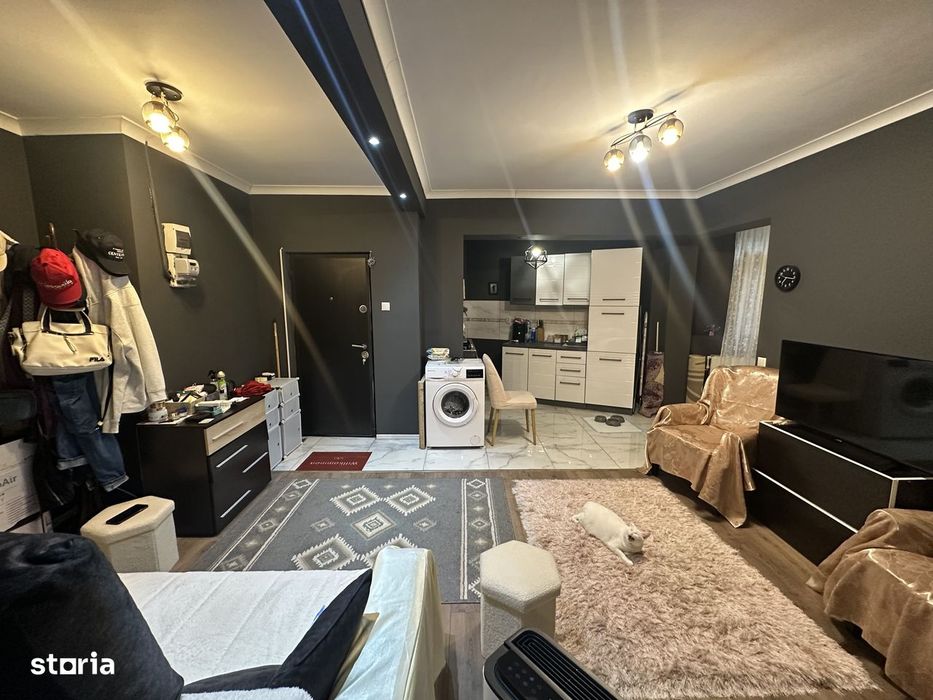 2 camere renovat | Piața Romană–B-dul Bălcescu | Etaj 1
