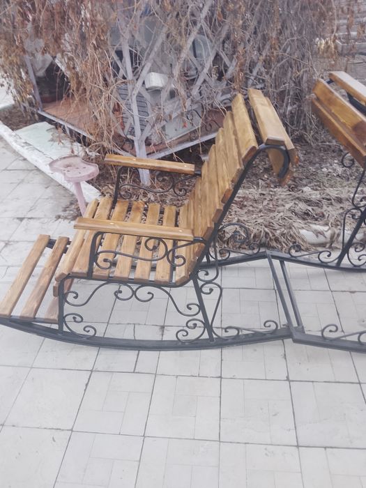 Кресло качалка для дачи