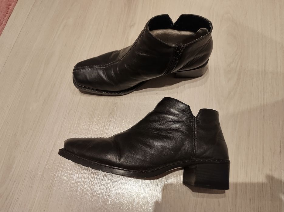 Ghete/ Cizme Rieker piele naturala nr 39