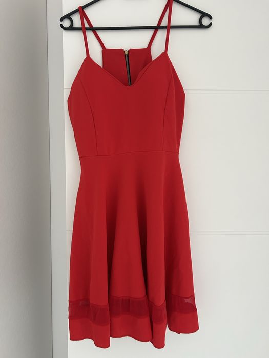 Rochie rosie, cu cupe, marimea S/M