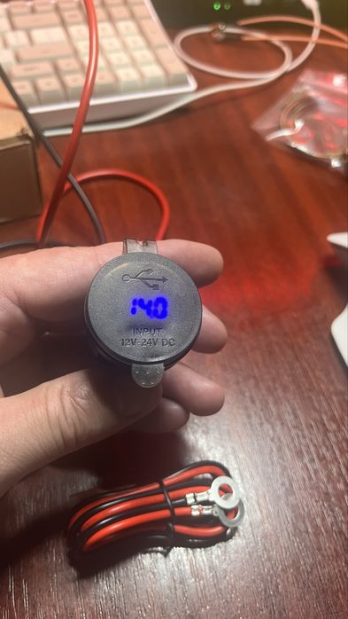 Incarcator 2x USB tip A si 2x USB tip C