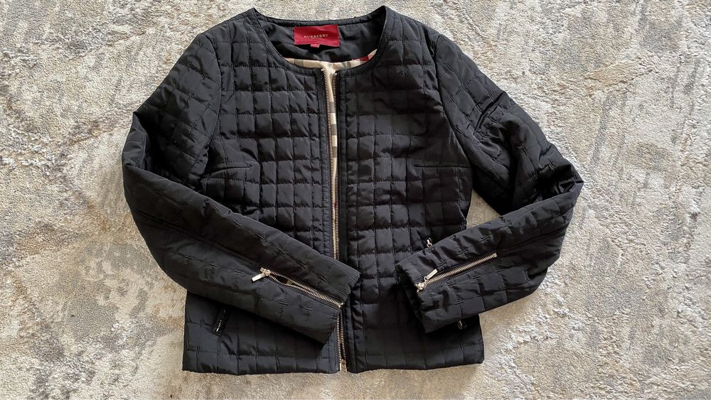 Ветровки женские, парка