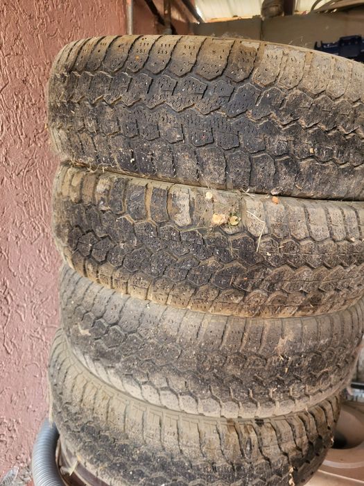 Резина  135/70  R14