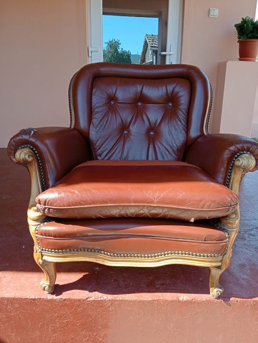 Vând fotoliu antic 500 ron