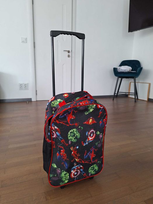 Детски куфар за пътуване Marvel