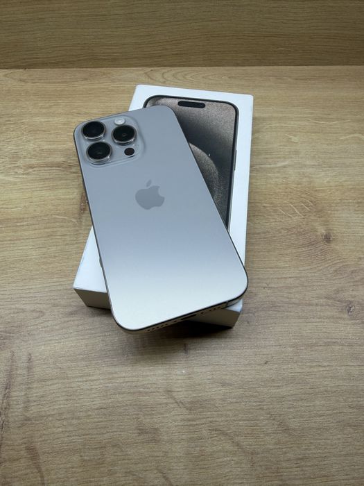 iPhone 15 Pro 256Gb Natural titanium 95% battery life