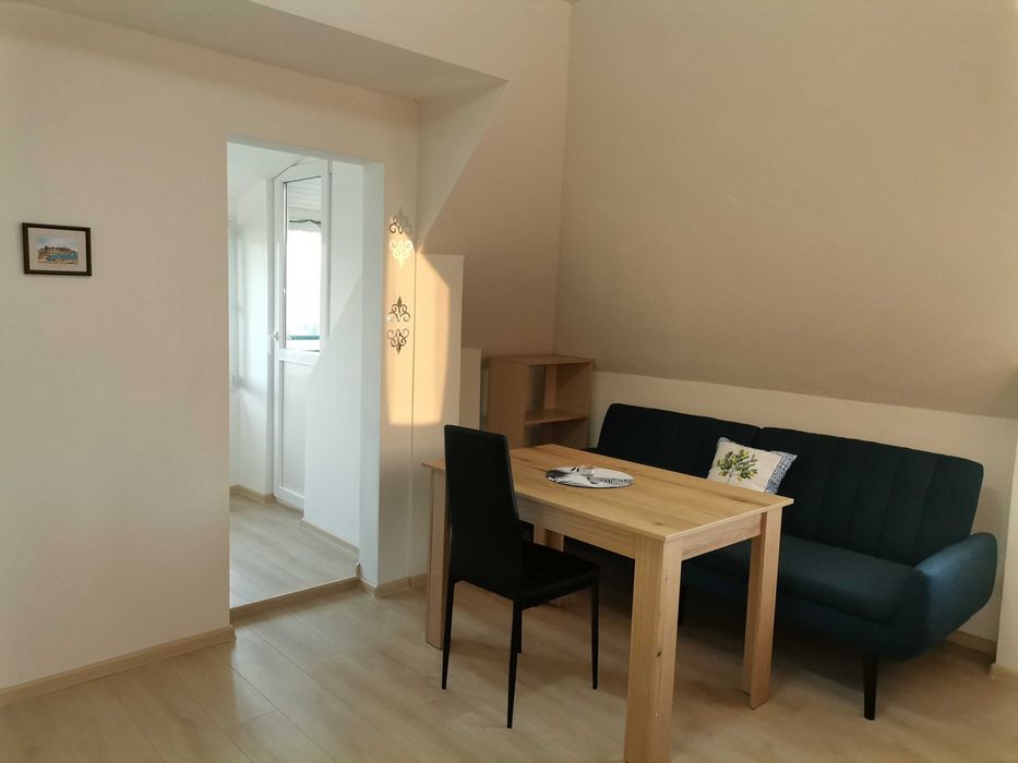 Дава се под наем Двустаен апартамент в Благоевград, Еленово 1 - 60 кв.м за 289.17 € - Снимка #1