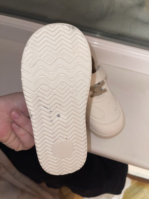 Детская обувь разная