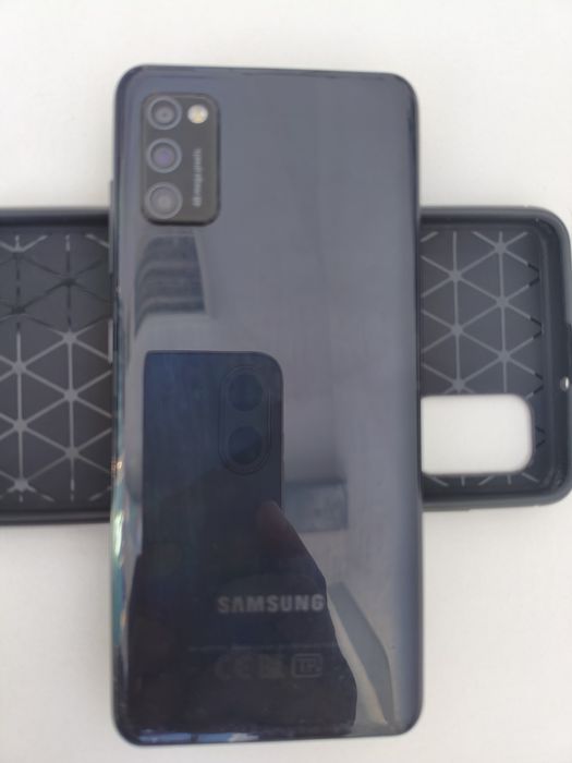 Galaxy A40 сатылады