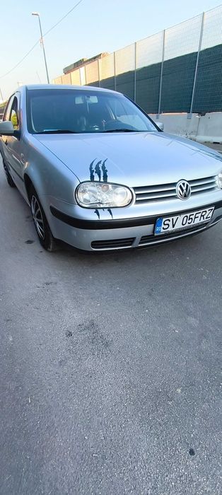 Golf 4 1,6 benzina/2001 ( mai am unul de piese)