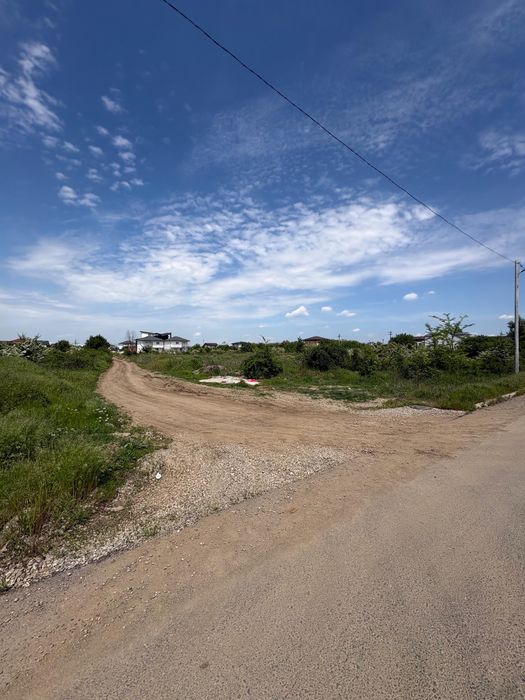 Teren intravilan de vânzare – 721,35 mp – situat într-o zonă rezidențială liniștită