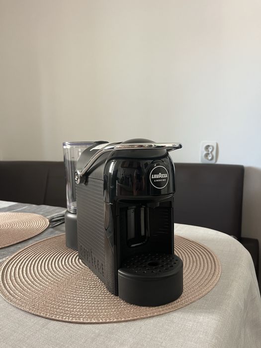 Espressor cu capsule aparat cafea Lavazza a modo mio