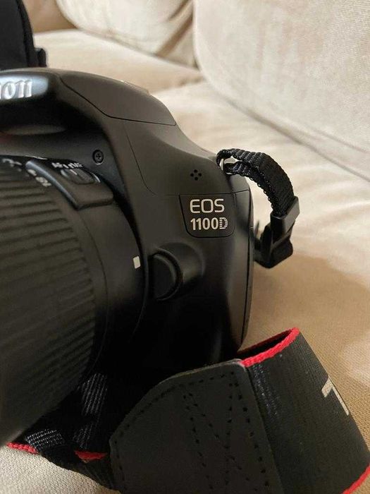 Продам камеру eos 1100D
