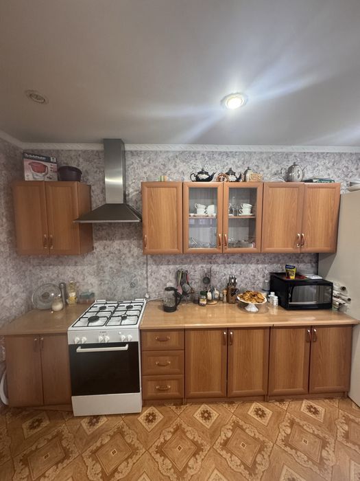 Продам кухонный гарнитур