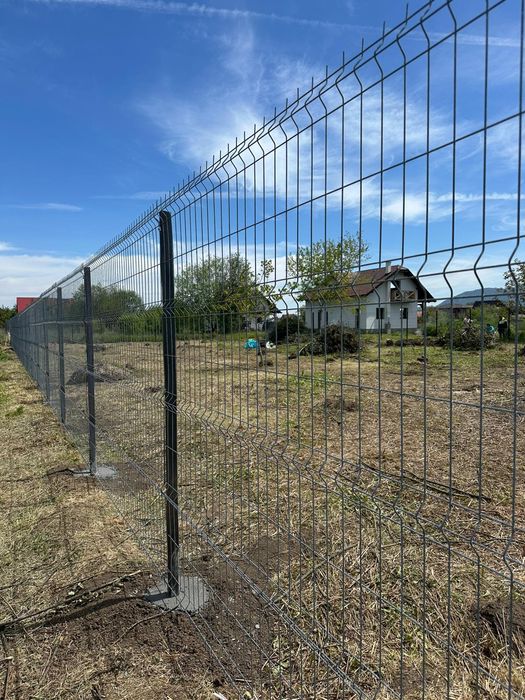 Producător de garduri și porți orice model